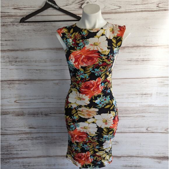 Goodtime USA Bodycon Floral Midi Dress sz Large - Picture 1 of 6